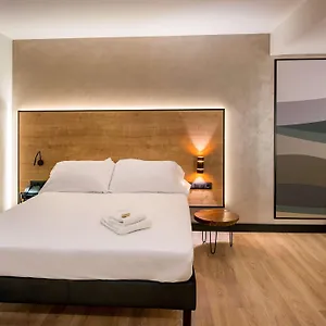 Ibis Styles Figueres Ronda Hotel